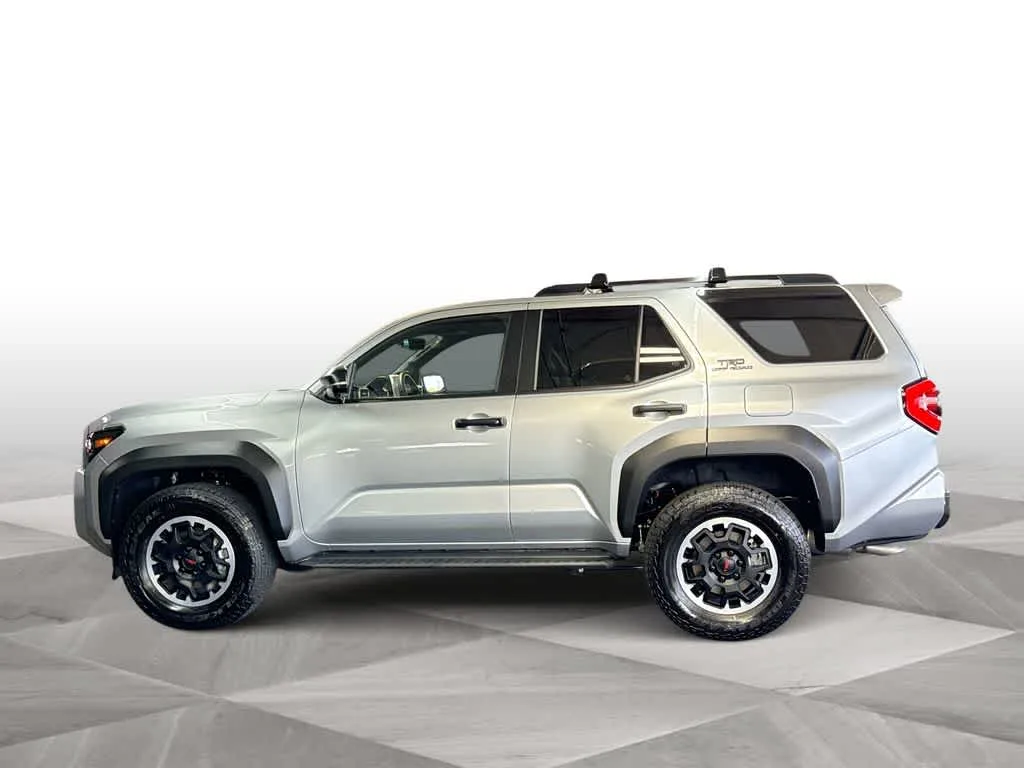 2026 Toyota 4Runner TRD Off Road Premium photo 5