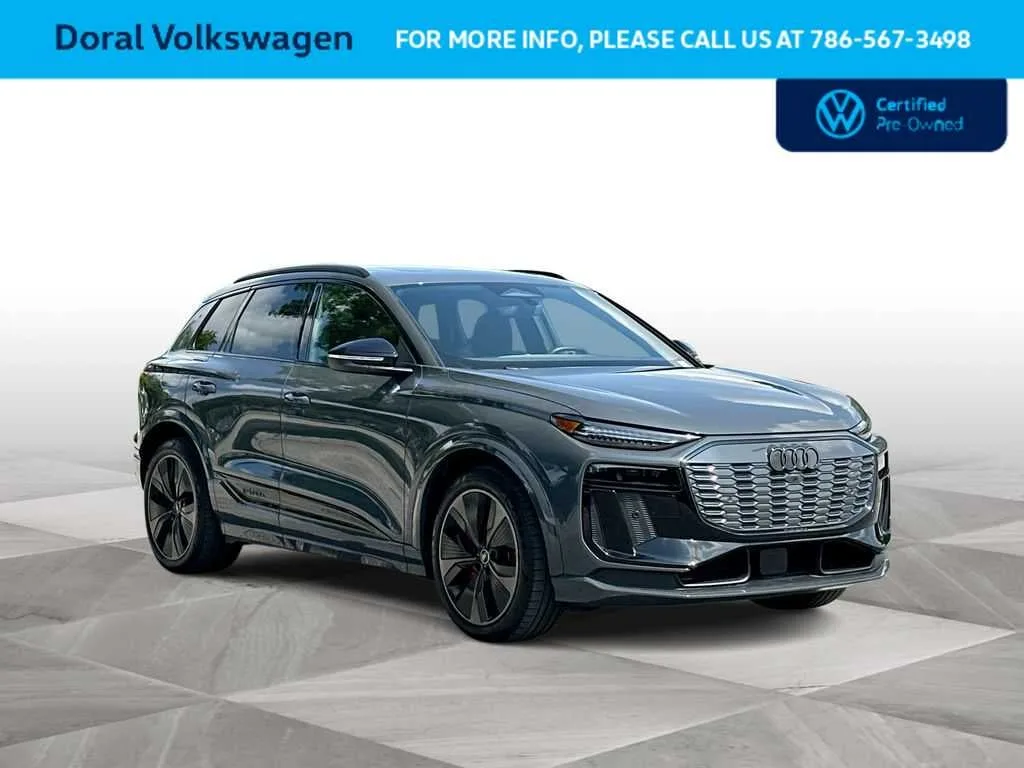 2025 Audi SQ6 e-tron Prestige photo 2