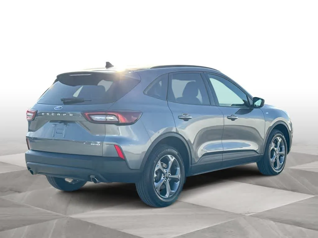 2025 Ford Escape ST-Line photo 8
