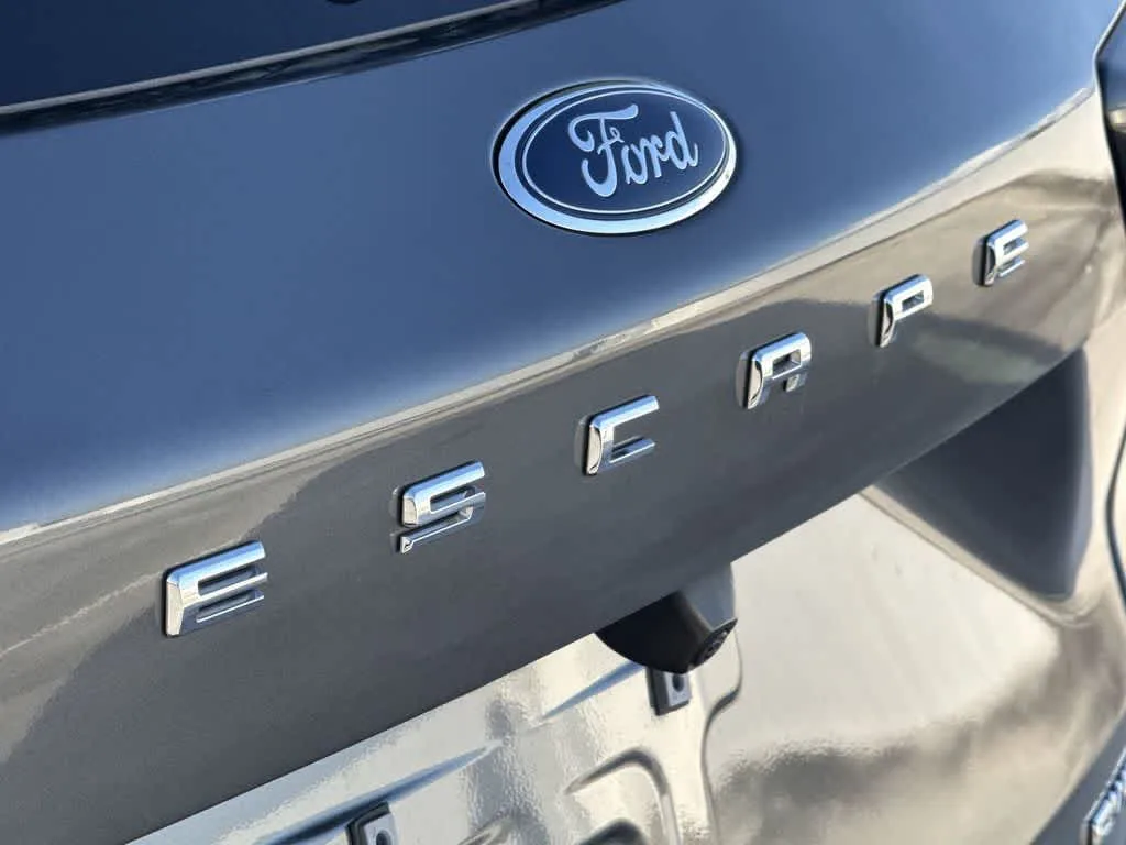 2025 Ford Escape ST-Line photo 10