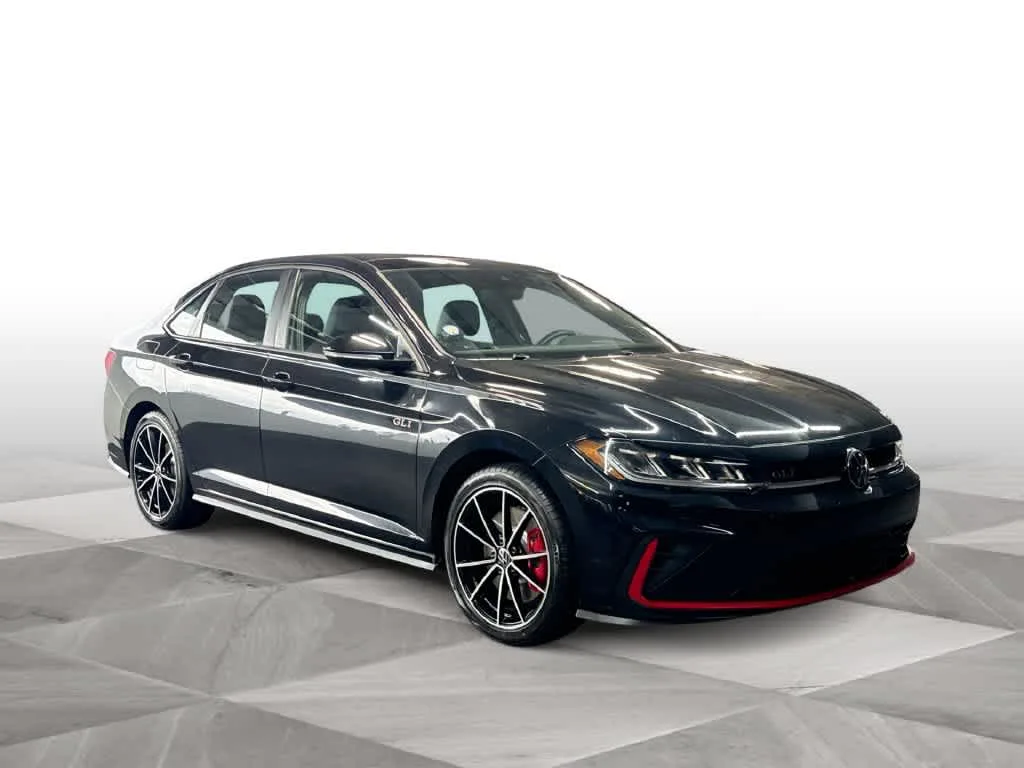 2025 Volkswagen Jetta GLI Autobahn photo 2