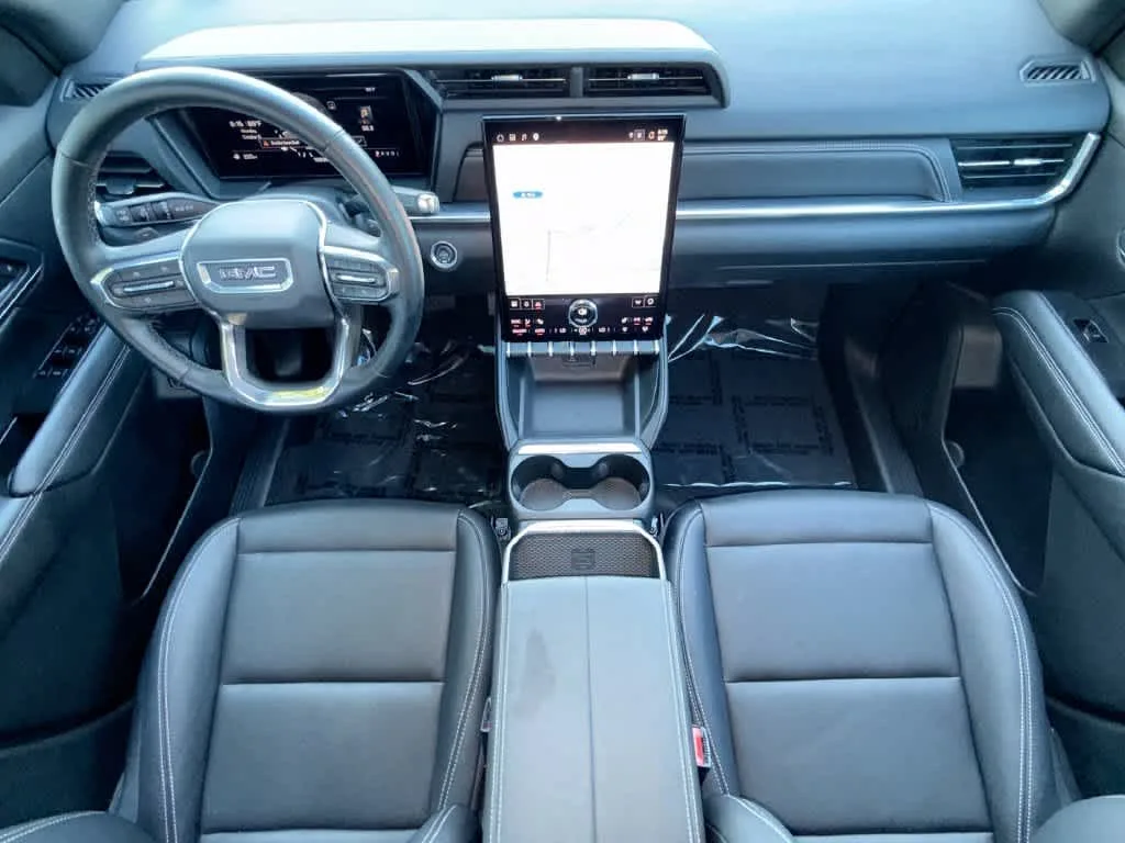 2026 GMC Terrain FWD Elevation photo 24