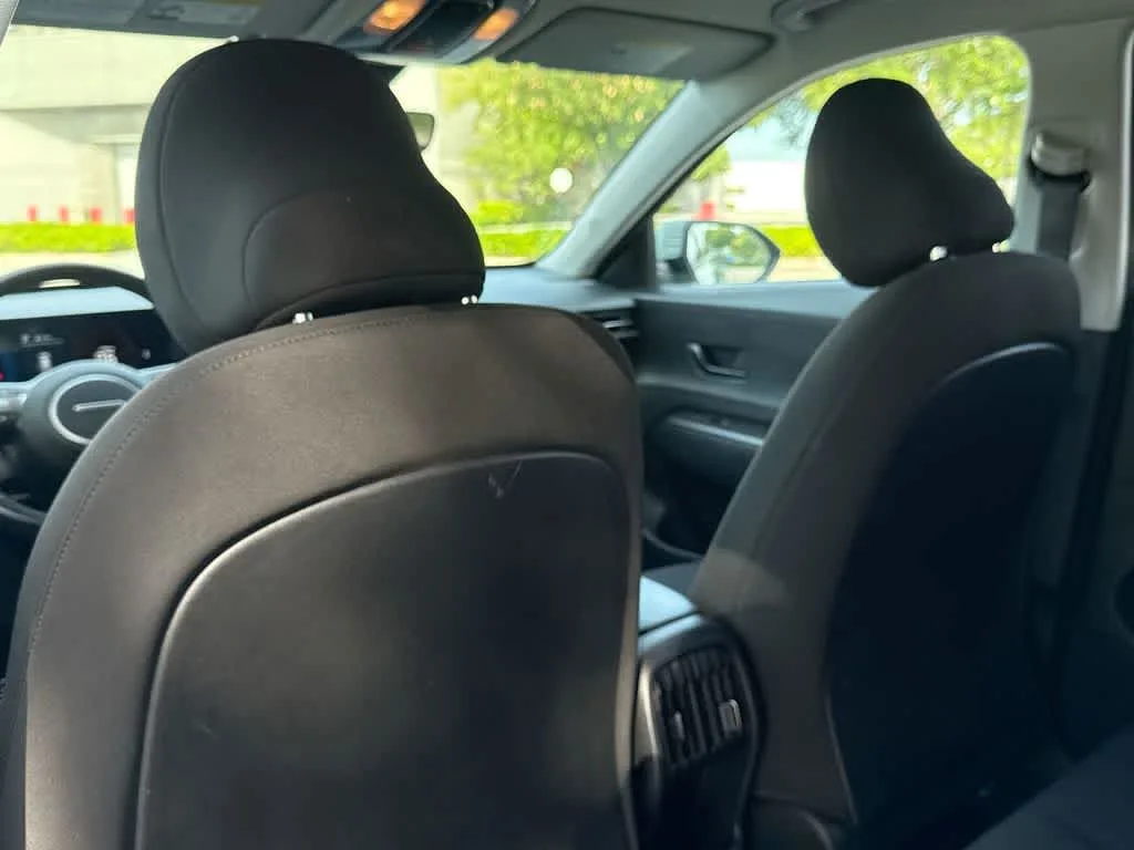 2024 Hyundai Kona SEL photo 22