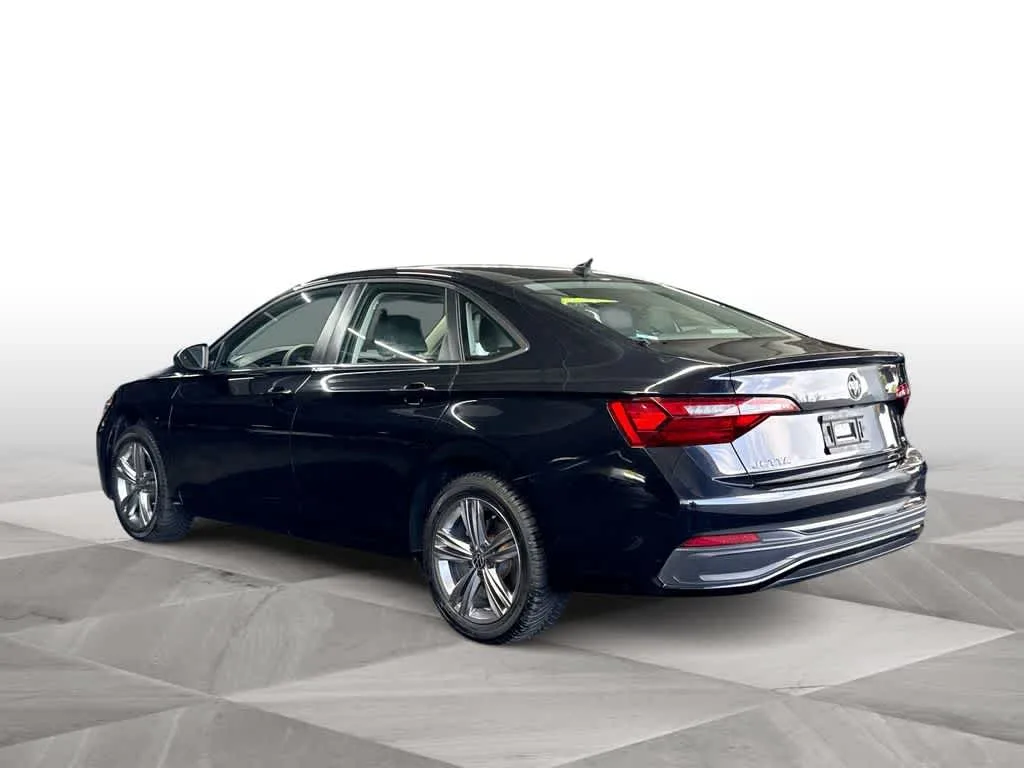 2022 Volkswagen Jetta SE photo 6