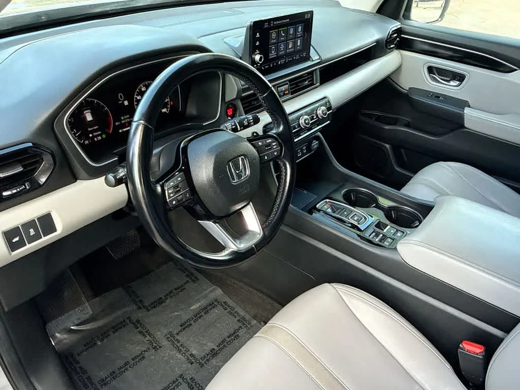 2024 Honda Pilot EX-L 8 Passenger photo 13