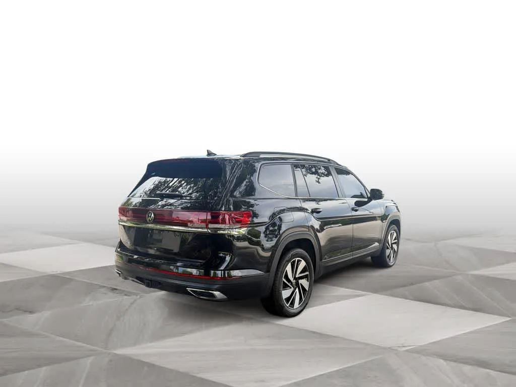 2024 Volkswagen Atlas 2.0T SE w/Technology photo 8