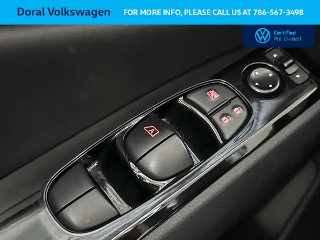 2023 Nissan Altima 2.5 SV photo 17