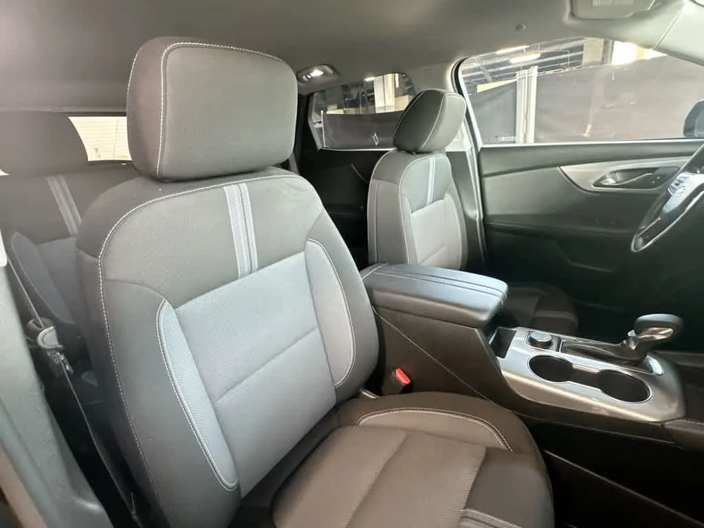 2025 Chevrolet Blazer LT photo 27