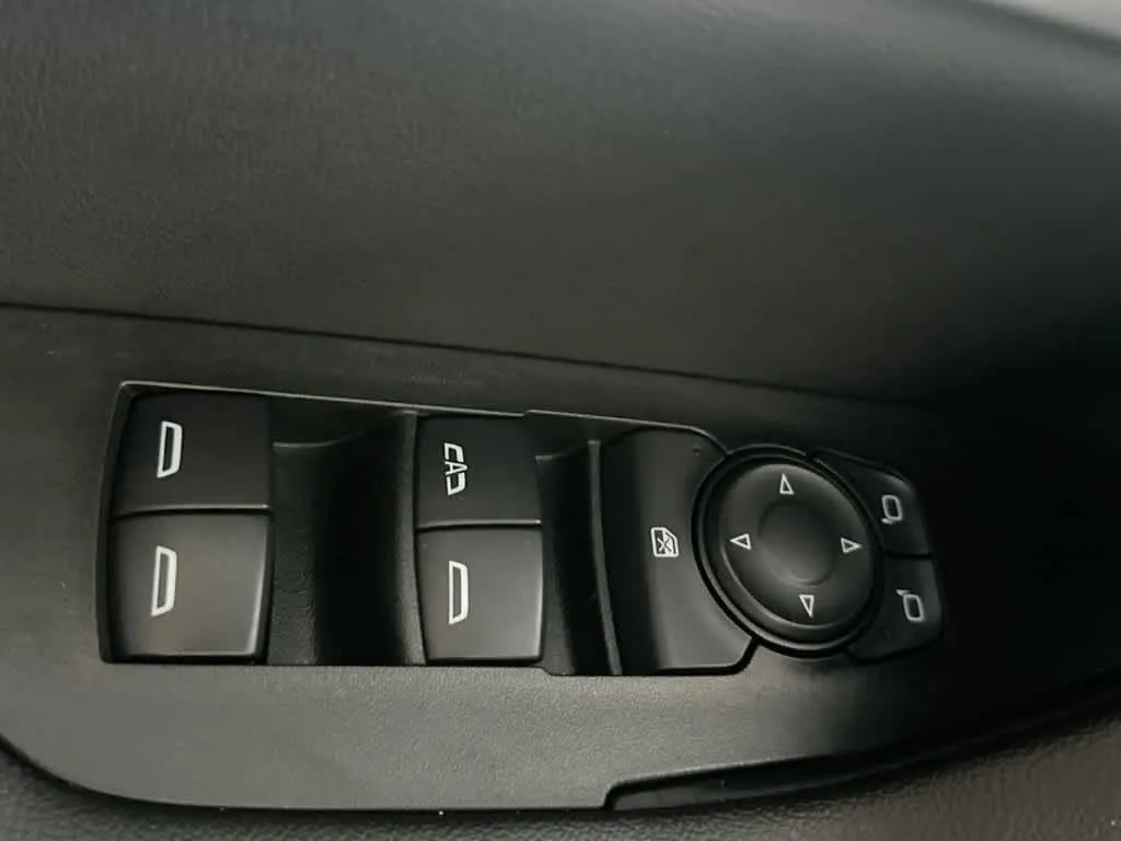 2025 Chevrolet Blazer LT photo 17