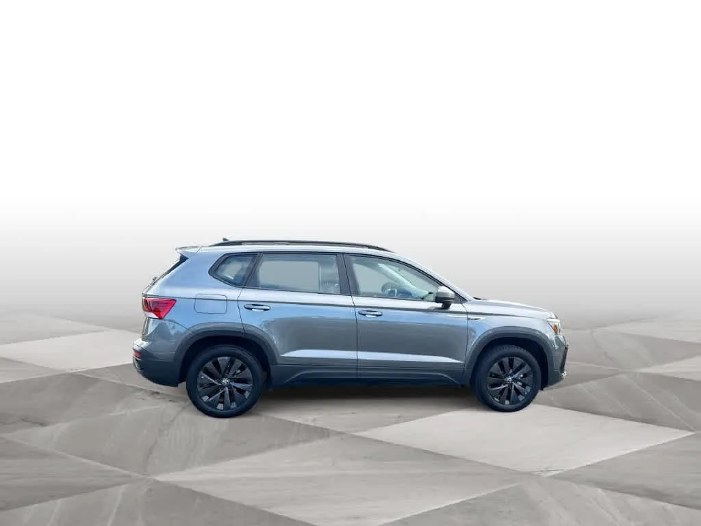 2023 Volkswagen Taos S photo 9