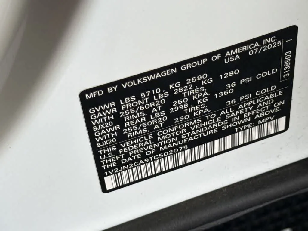 2026 Volkswagen Atlas 2.0T SE w/Technology photo 28