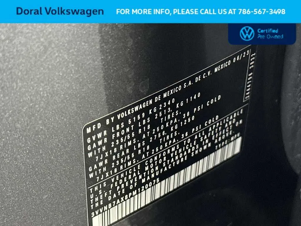 2023 Volkswagen Tiguan SE photo 29