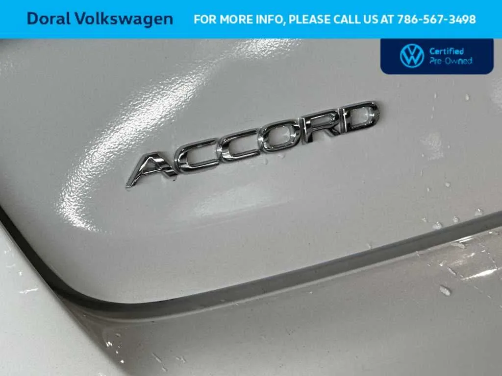 2025 Honda Accord LX photo 10