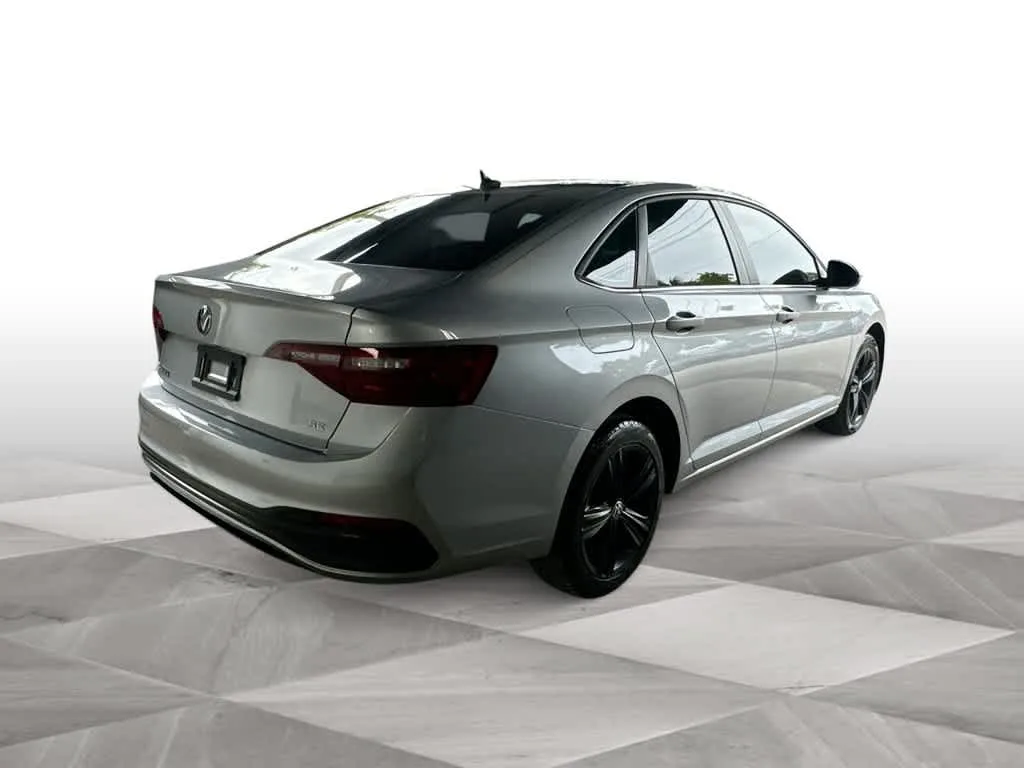 2022 Volkswagen Jetta SE photo 8
