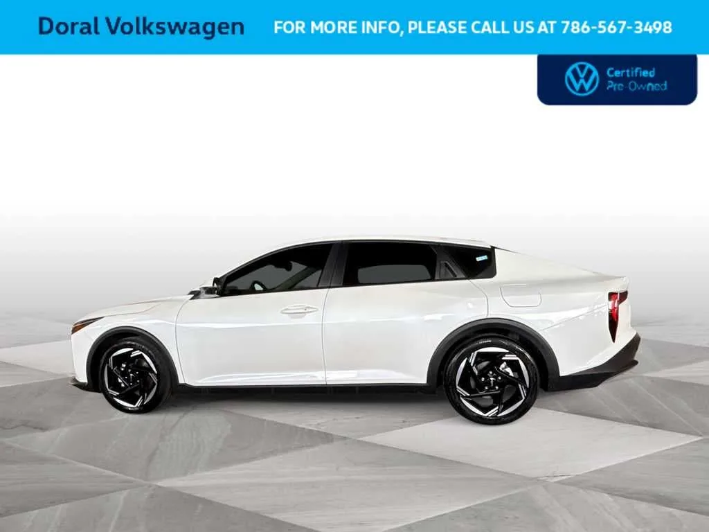 2025 Kia K4 EX photo 5