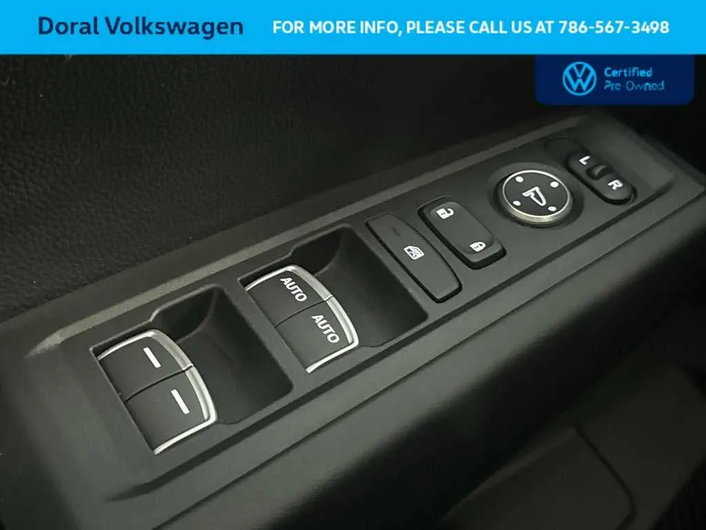 2025 Honda Accord LX photo 17