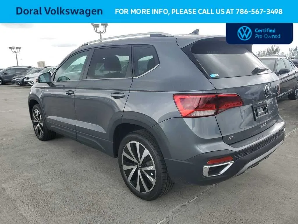 2024 Volkswagen Taos SE photo 15