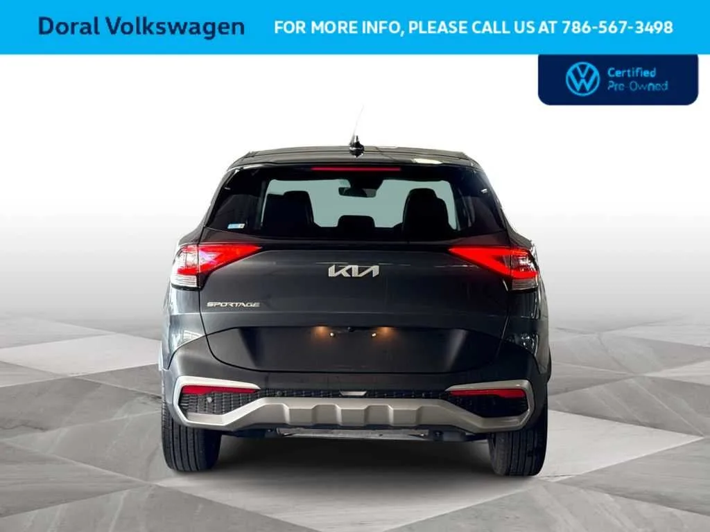 2024 Kia Sportage EX photo 7