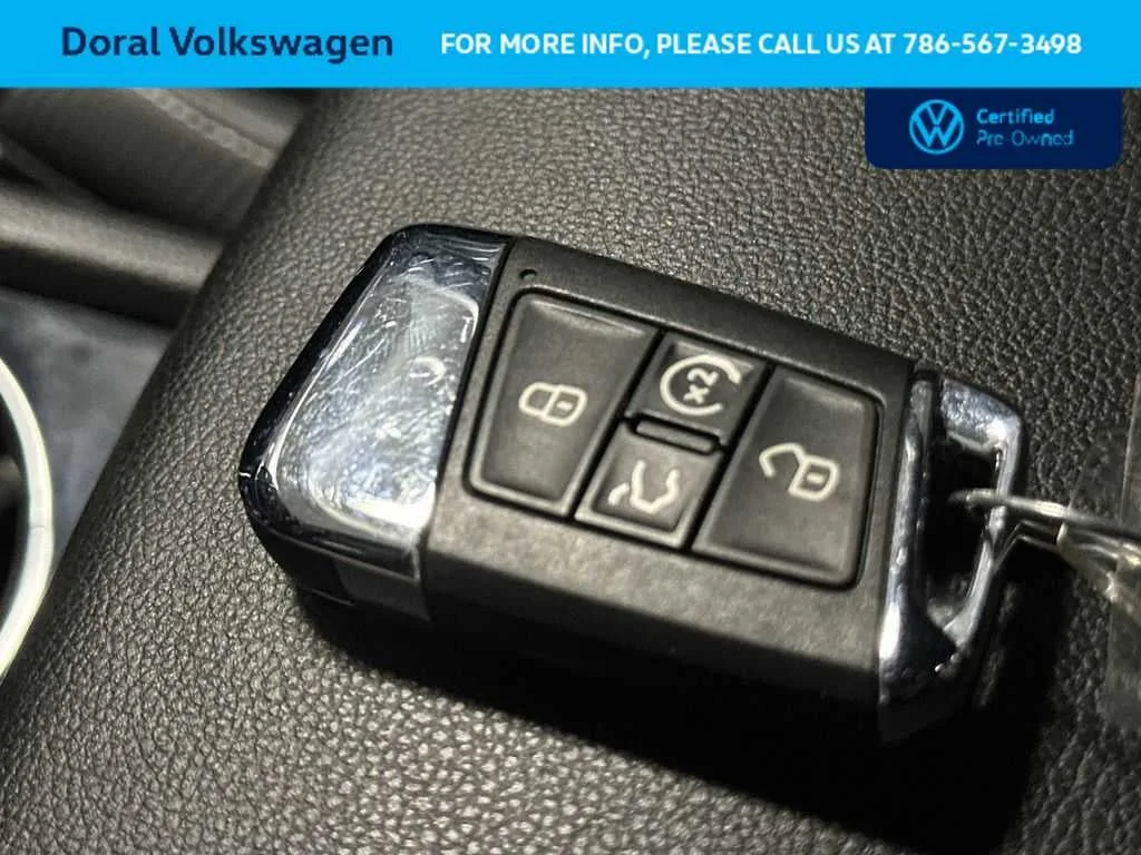 2023 Volkswagen Atlas Cross Sport 3.6L V6 SE w/Technology photo 28
