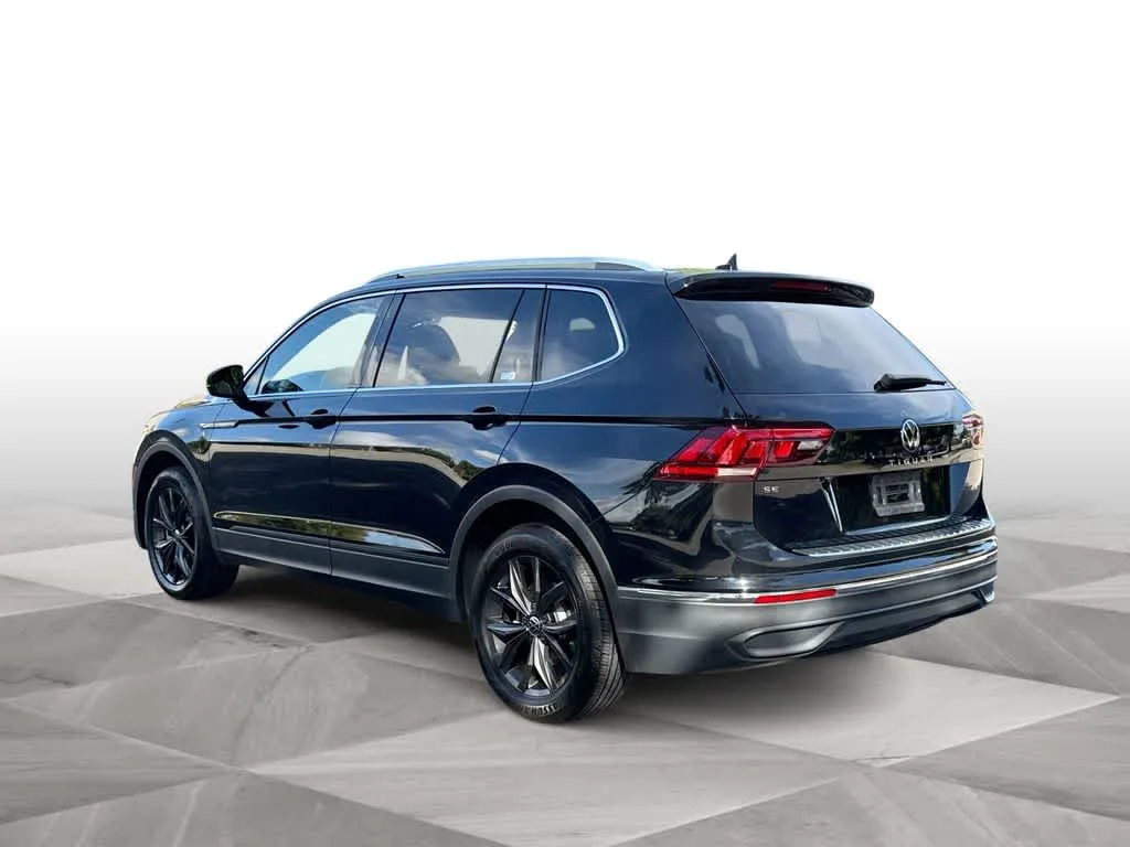 2024 Volkswagen Tiguan SE photo 6