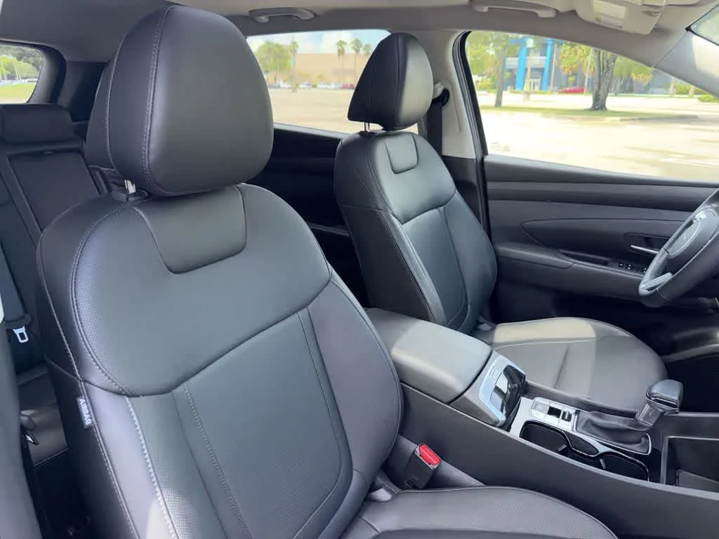 2025 Hyundai Tucson SEL Convenience photo 27