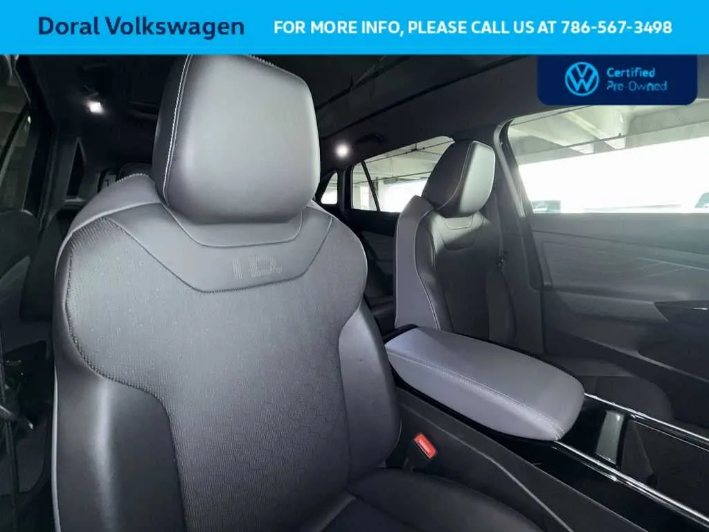 2023 Volkswagen ID.4 Pro S photo 27
