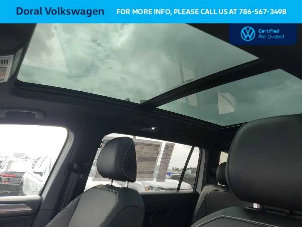 2024 Volkswagen Tiguan SE R-Line Black photo 22