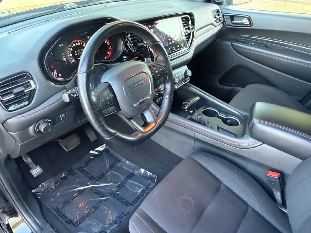 2025 Dodge Durango GT photo 13