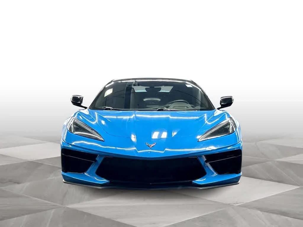 2023 Chevrolet Corvette 2LT photo 3