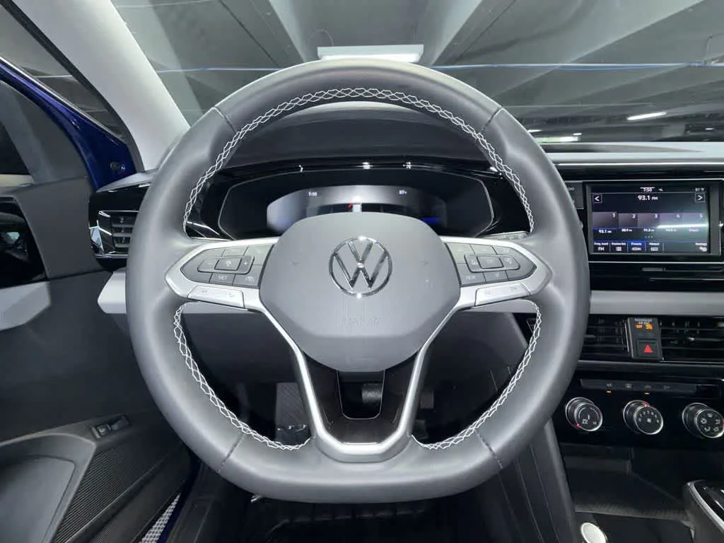 2024 Volkswagen Taos S photo 15