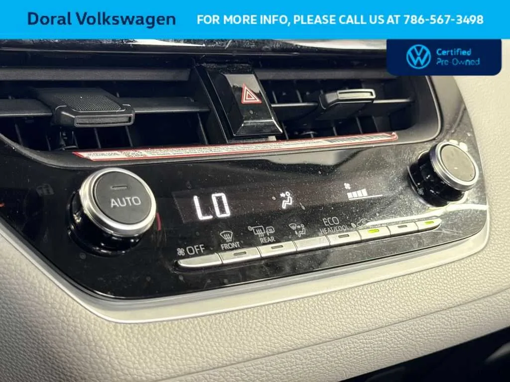 2025 Toyota Corolla Hybrid LE photo 20