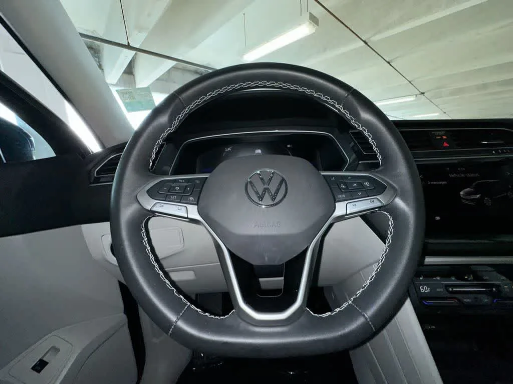 2024 Volkswagen Tiguan SE photo 15
