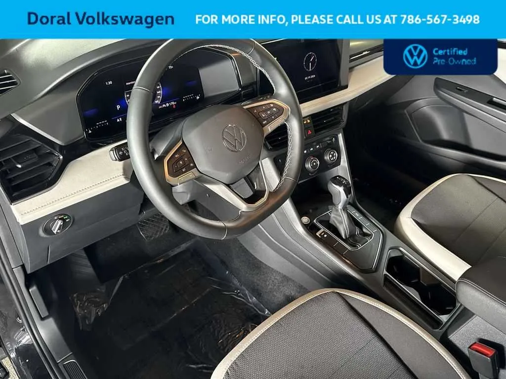 2025 Volkswagen Taos S photo 13