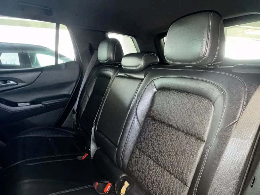 2025 Chevrolet Equinox FWD LT photo 22