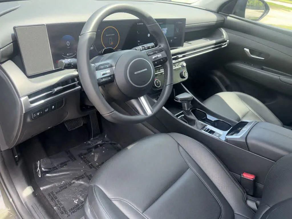 2025 Hyundai Tucson SEL Convenience photo 13