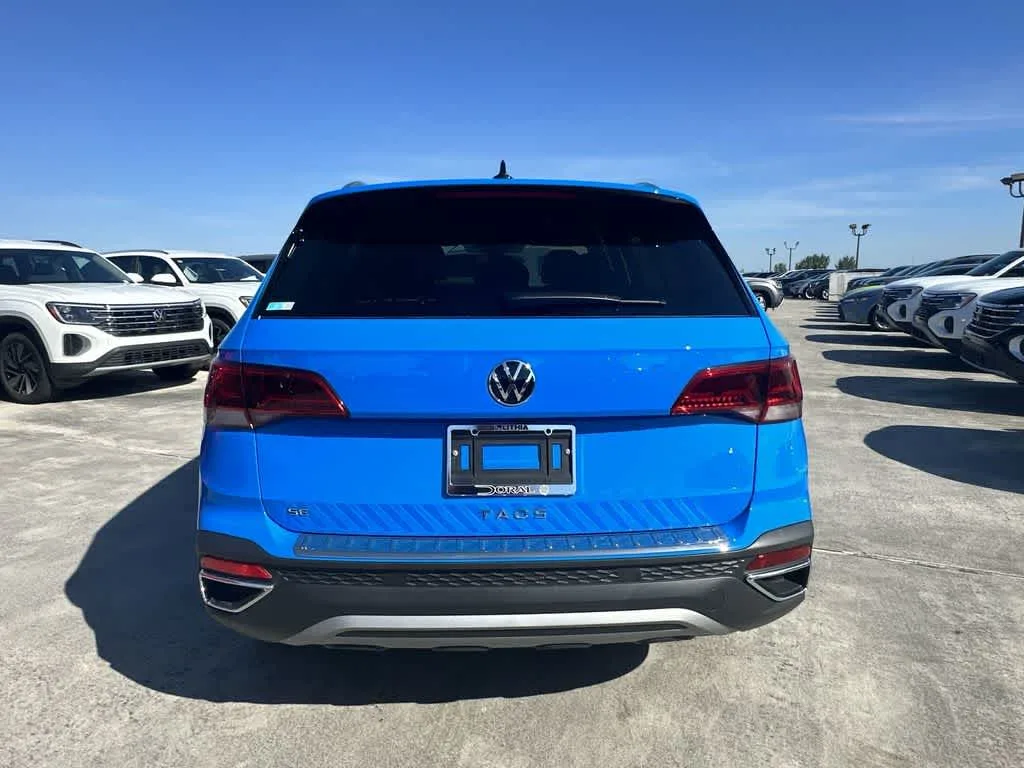 2024 Volkswagen Taos SE photo 19