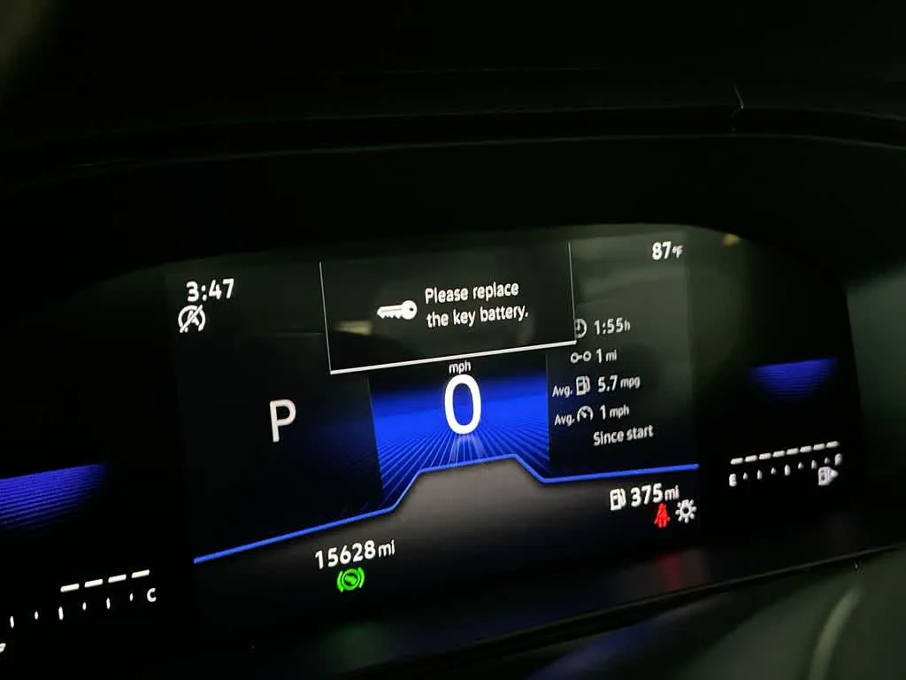 2024 Volkswagen Taos SE photo 16