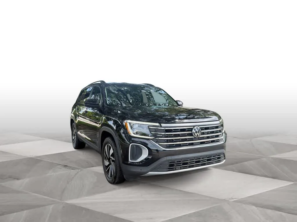 2024 Volkswagen Atlas 2.0T SE w/Technology photo 2
