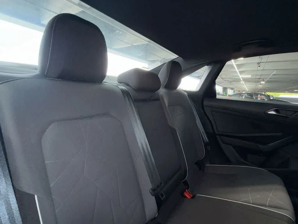 2026 Volkswagen Jetta Sport photo 26