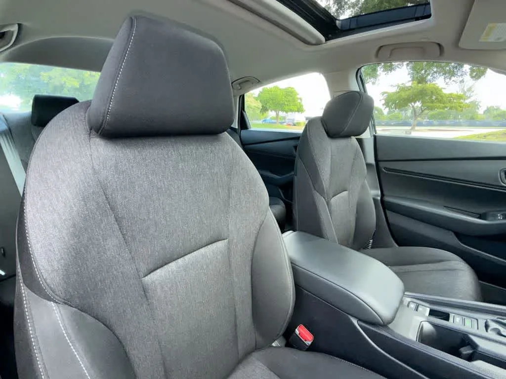 2025 Honda Accord SE photo 27