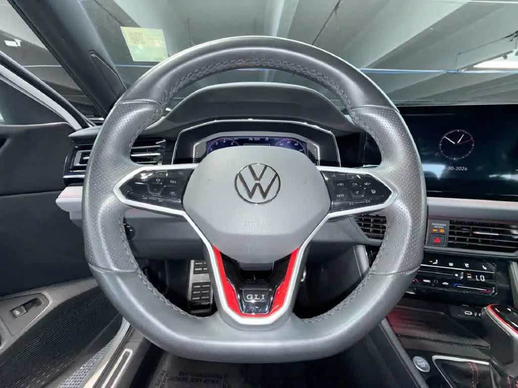 2025 Volkswagen Jetta GLI Autobahn photo 15