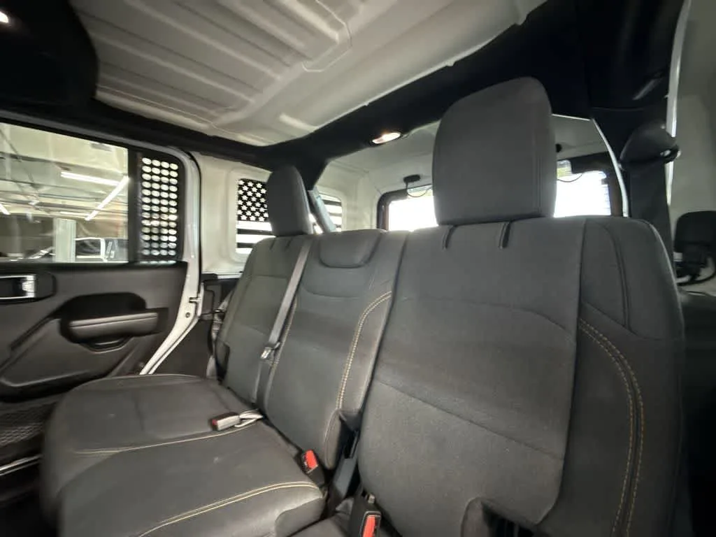 2024 Jeep Wrangler Sport S photo 22