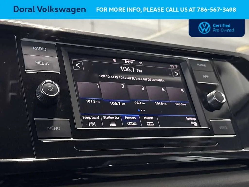 2024 Volkswagen Taos S photo 18