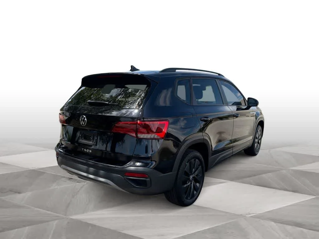 2024 Volkswagen Taos S photo 8