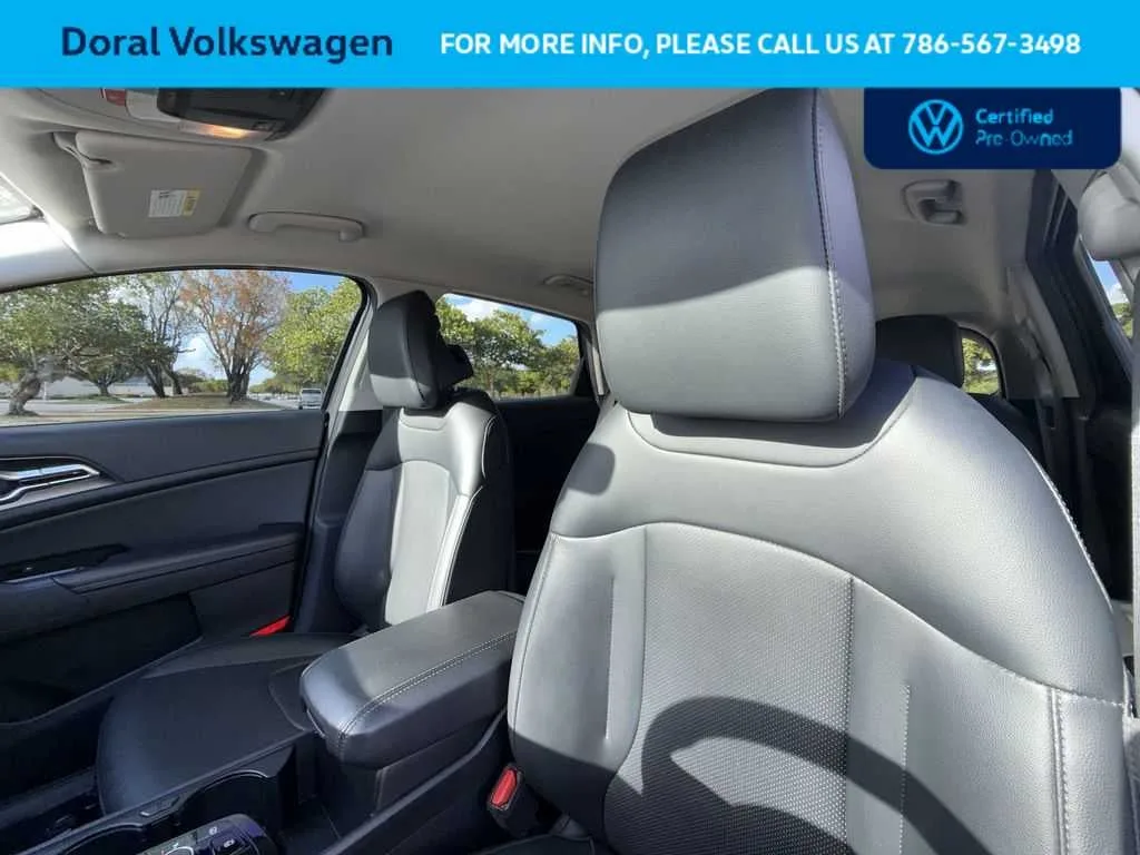 2023 Kia Sportage EX photo 14
