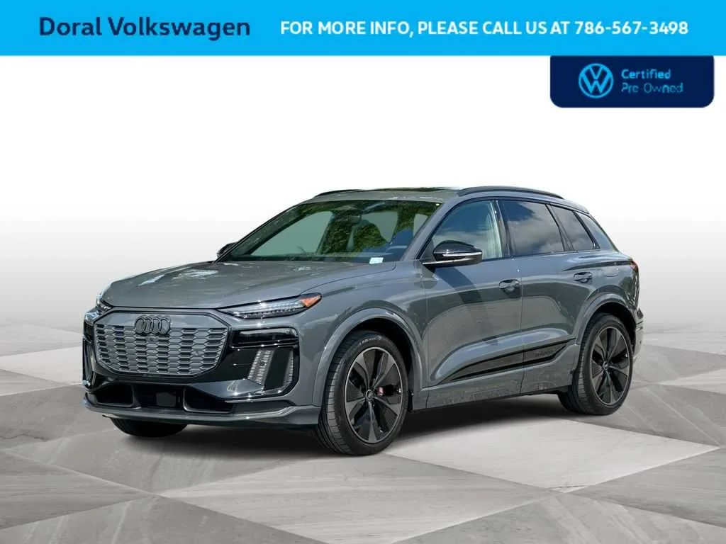 2025 Audi SQ6 e-tron Prestige photo 4