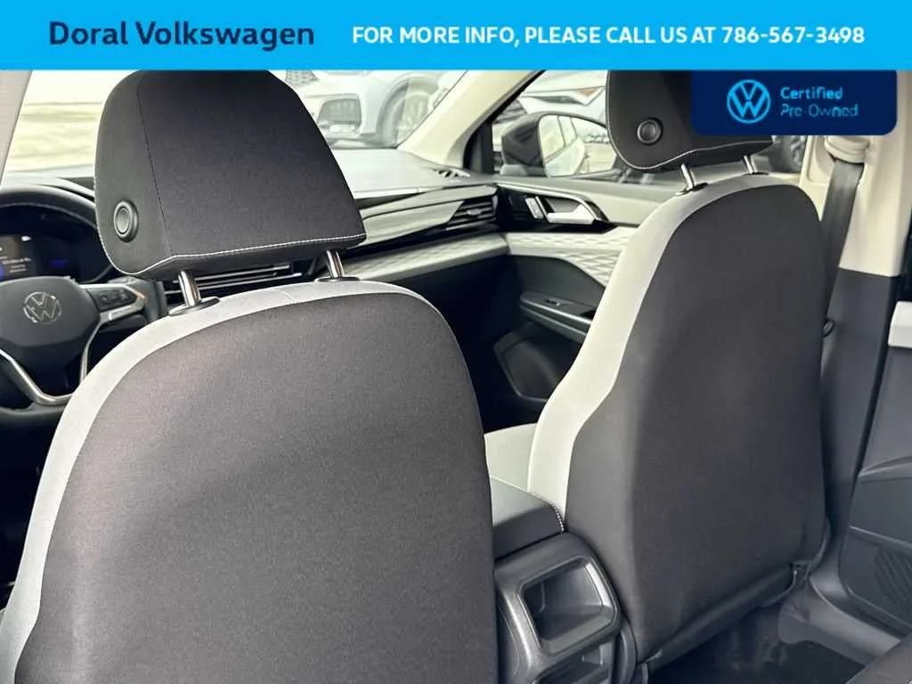 2024 Volkswagen Taos S photo 23