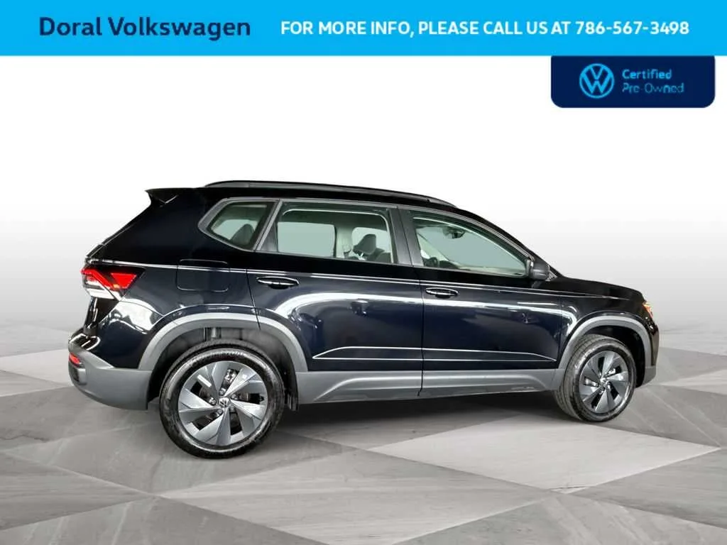 2025 Volkswagen Taos S photo 9