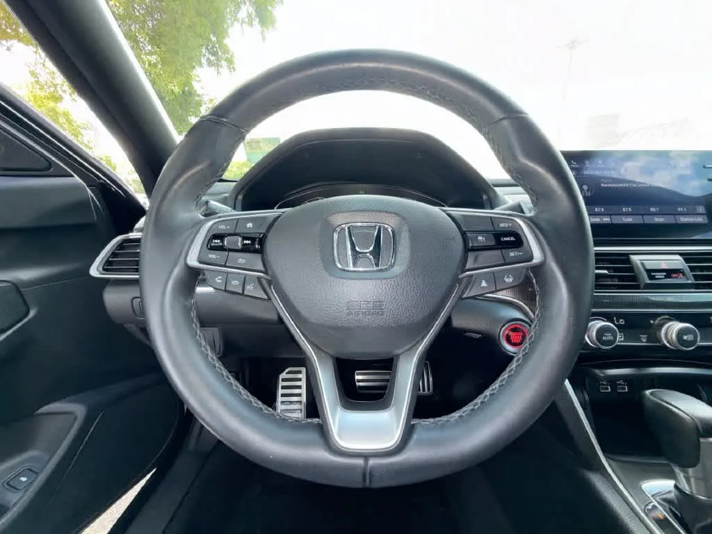 2022 Honda Accord Sport photo 15