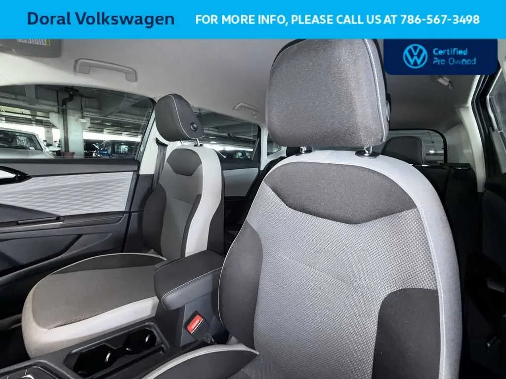 2024 Volkswagen Taos S photo 14